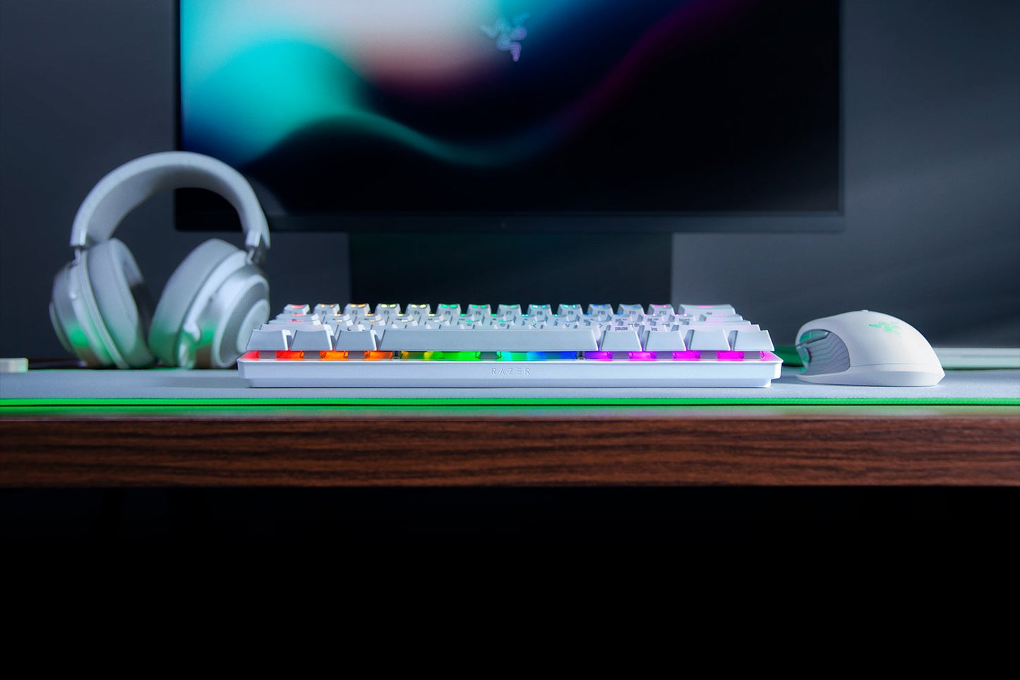 Razer Huntsman Mini Gaming Keyboard Clicky Optical Purple Switches (Mercury)